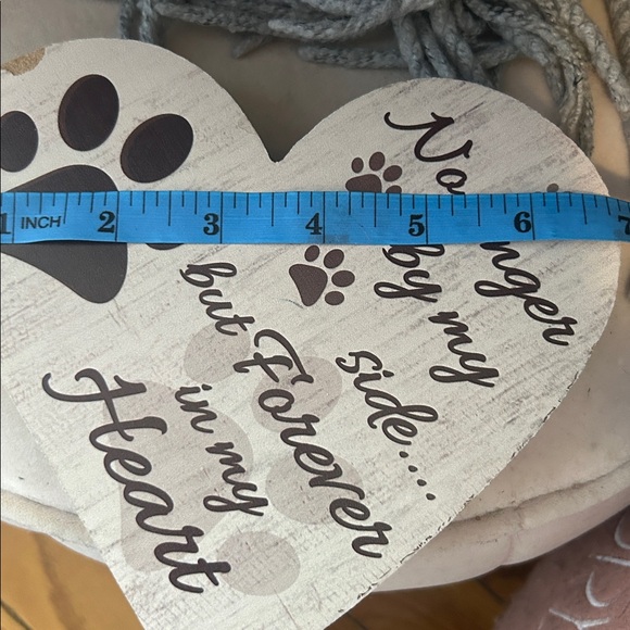 Heart and Stone Paw Print Decor - Picture 8 of 13